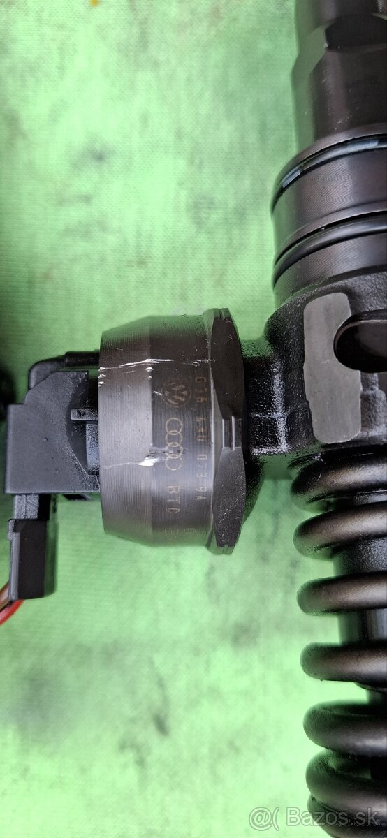 038130073BA Vstrekovače 1.9TDI 96kw - 3