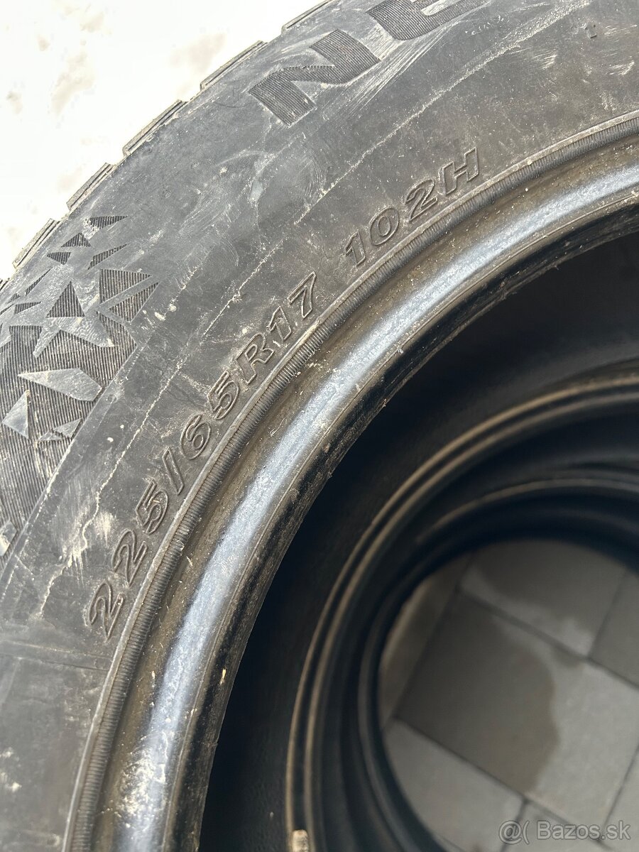 Predám pneu - 3