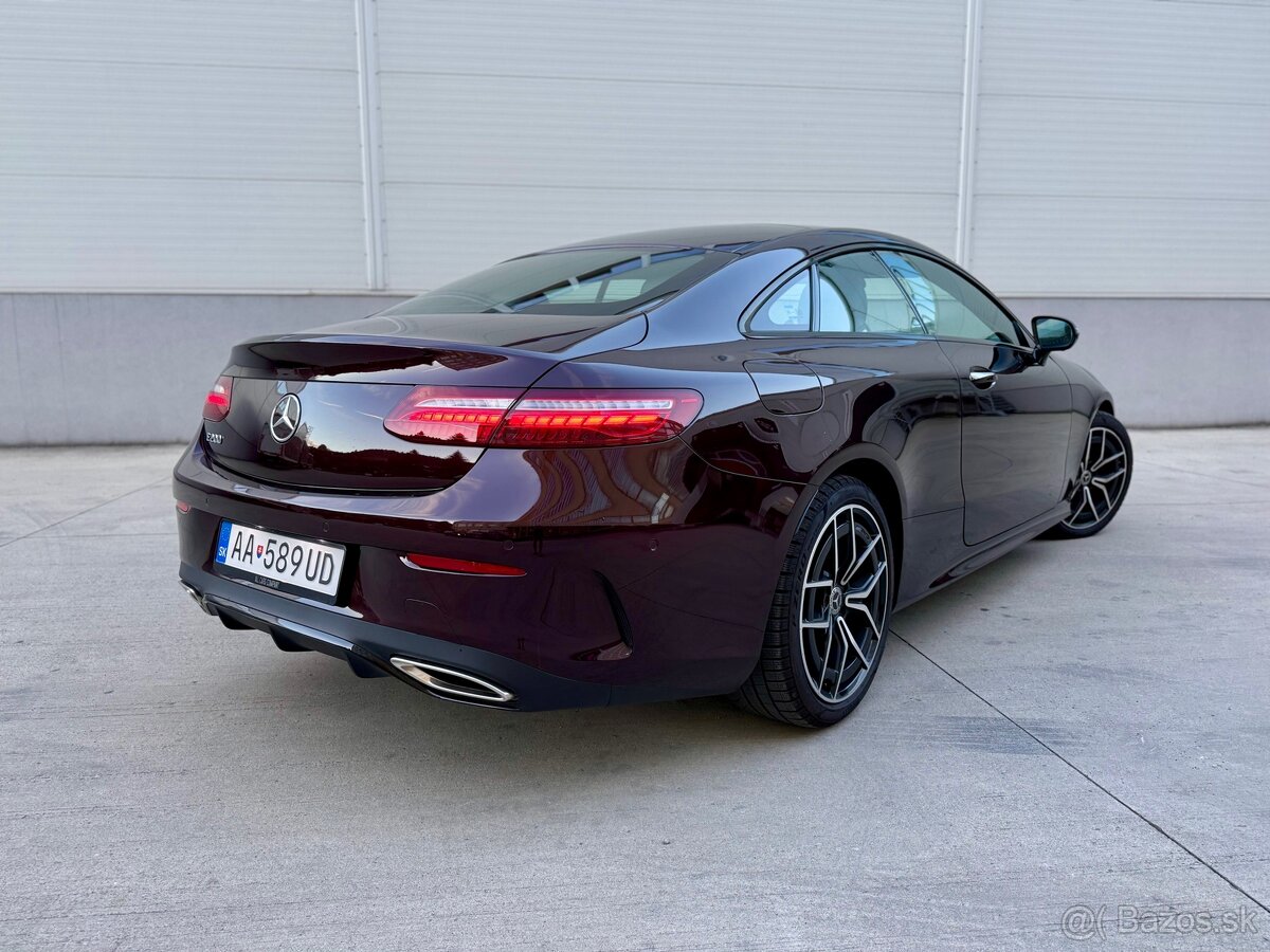 Mercedes-Benz E 200 Coupe AMG Burmester mHEV - 3