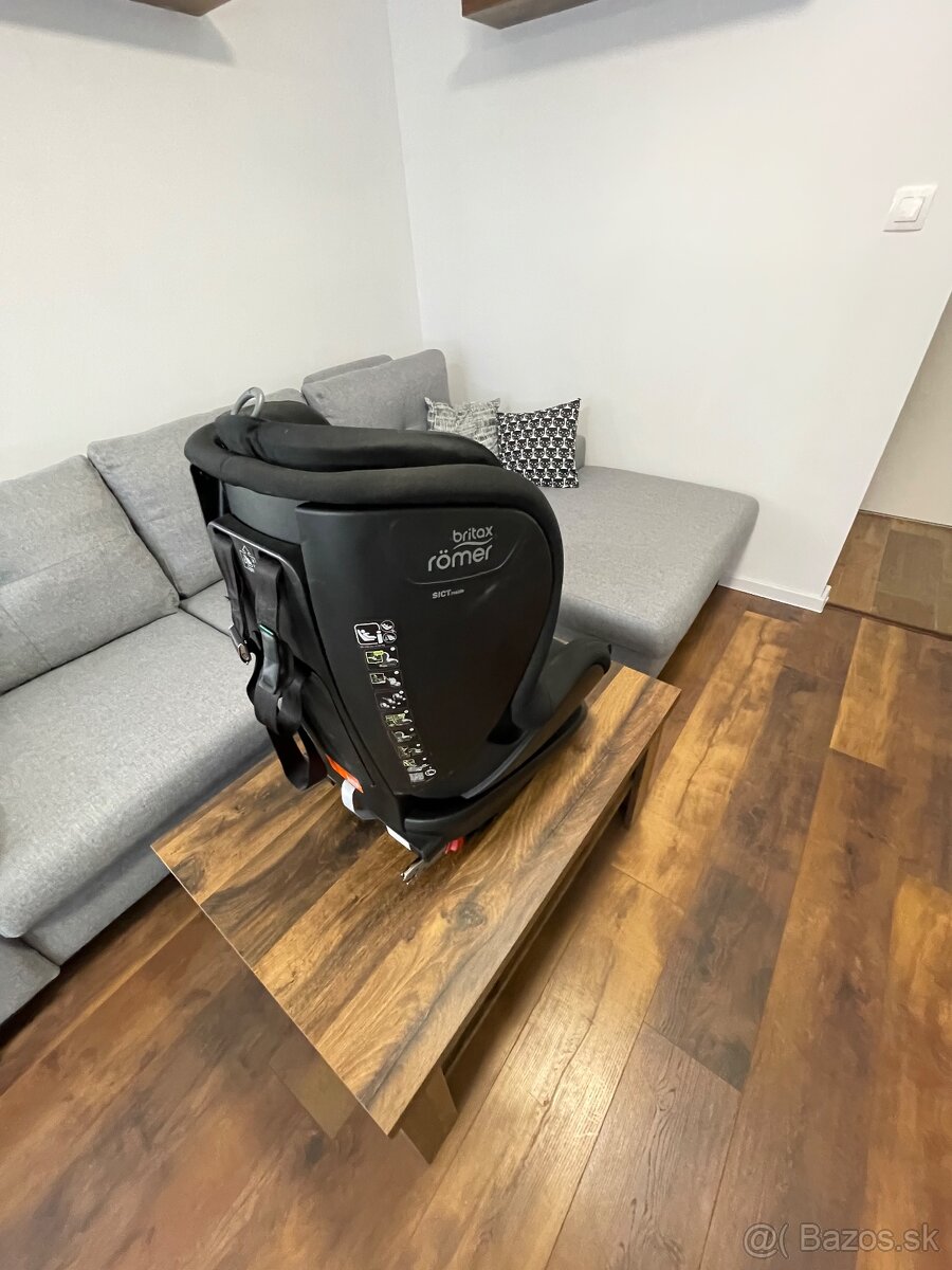 Predám detskú autosedačku Römer Britax - 3