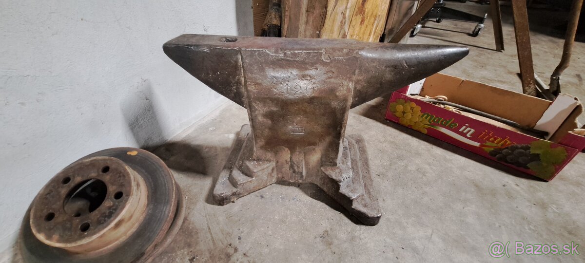 Nakova Kovadlina - 3