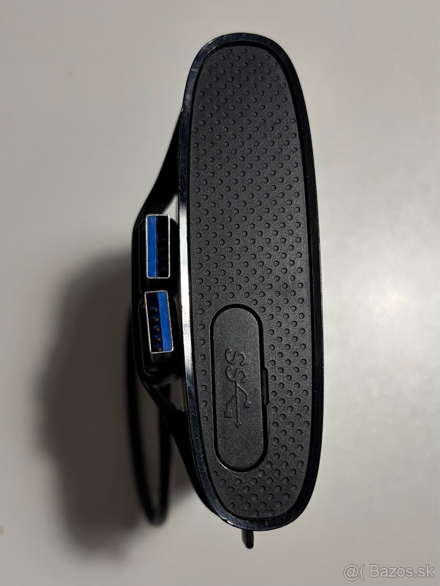 Predám externý disk Silicon Power Armor A85 2 TB strieborný - 3