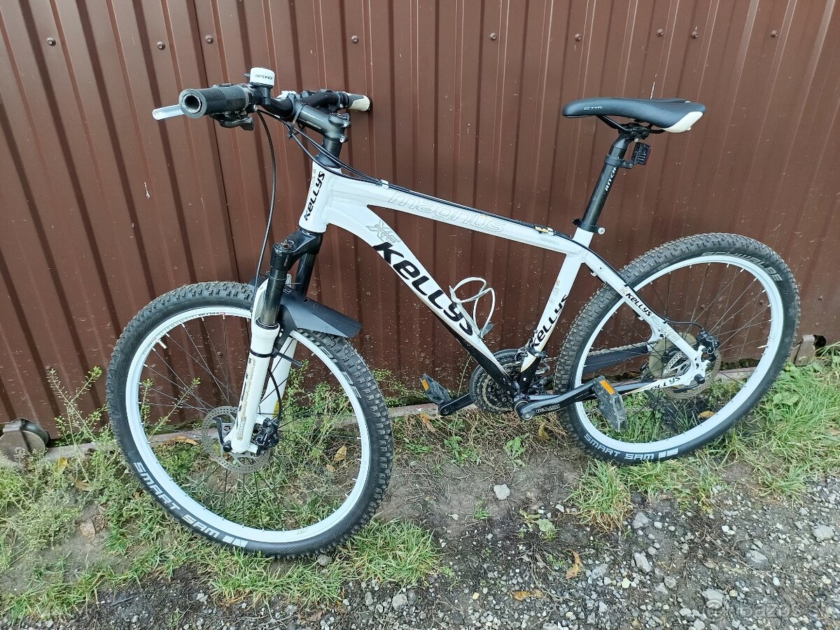 Predám horský bicykel Kellys Magnus - 3
