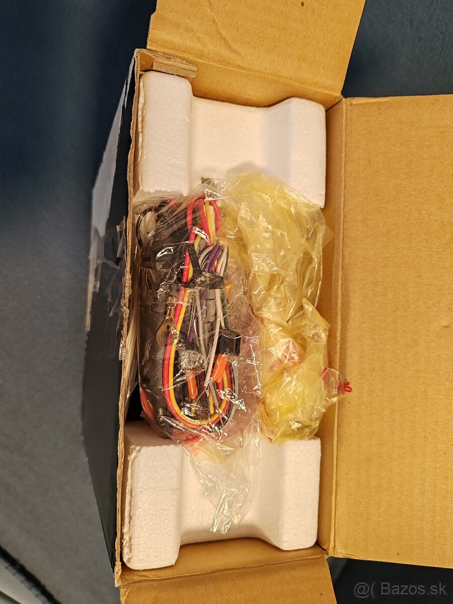 Technics autorádio - 3