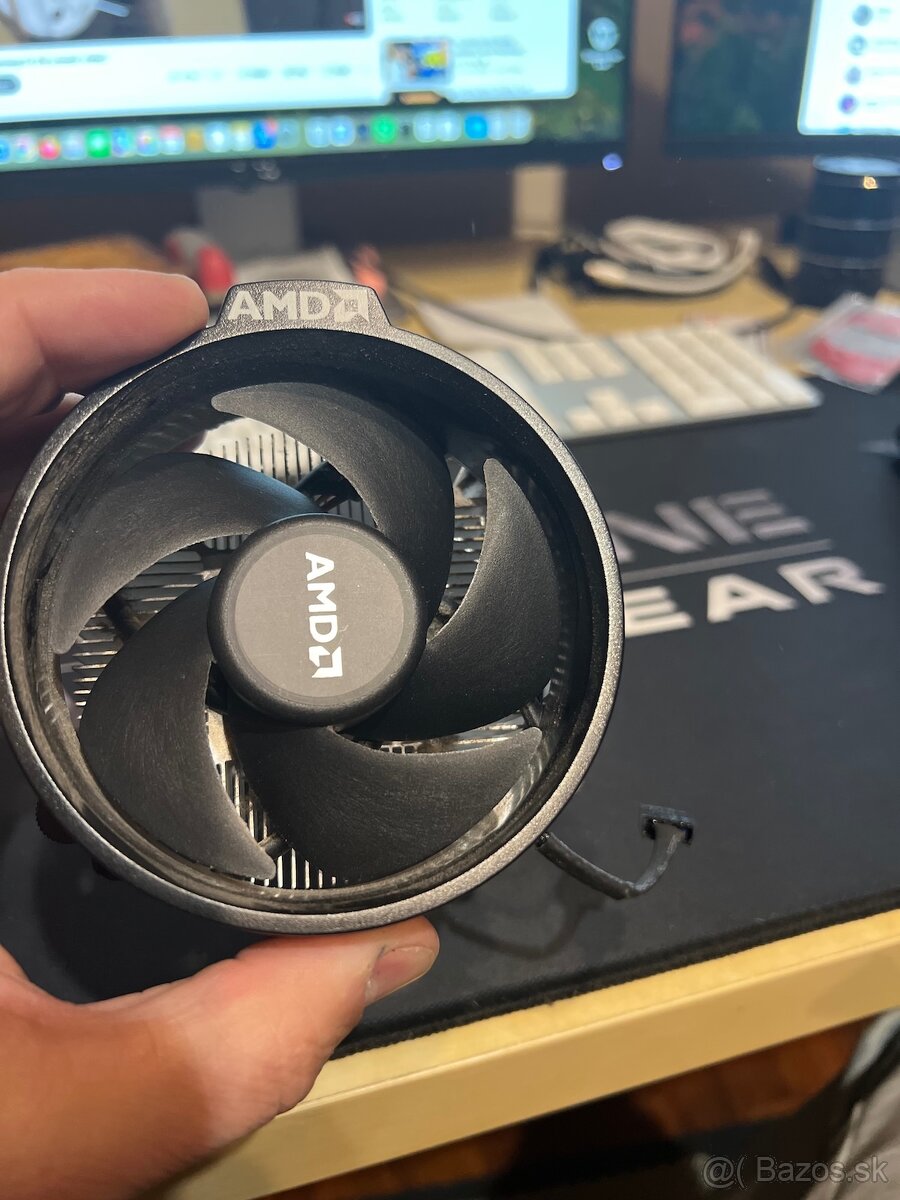 Predám procesor AMD Ryzen 5 2600 s chladičom - 3