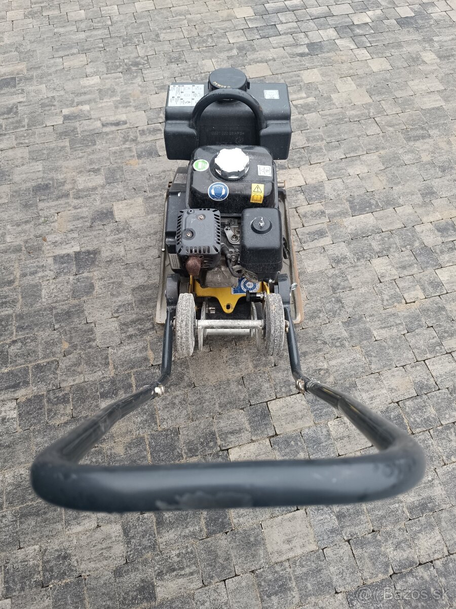 Bomag vibračná doska - 3