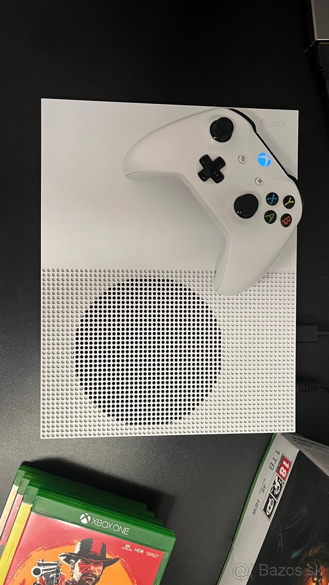 Xbox one S - 3