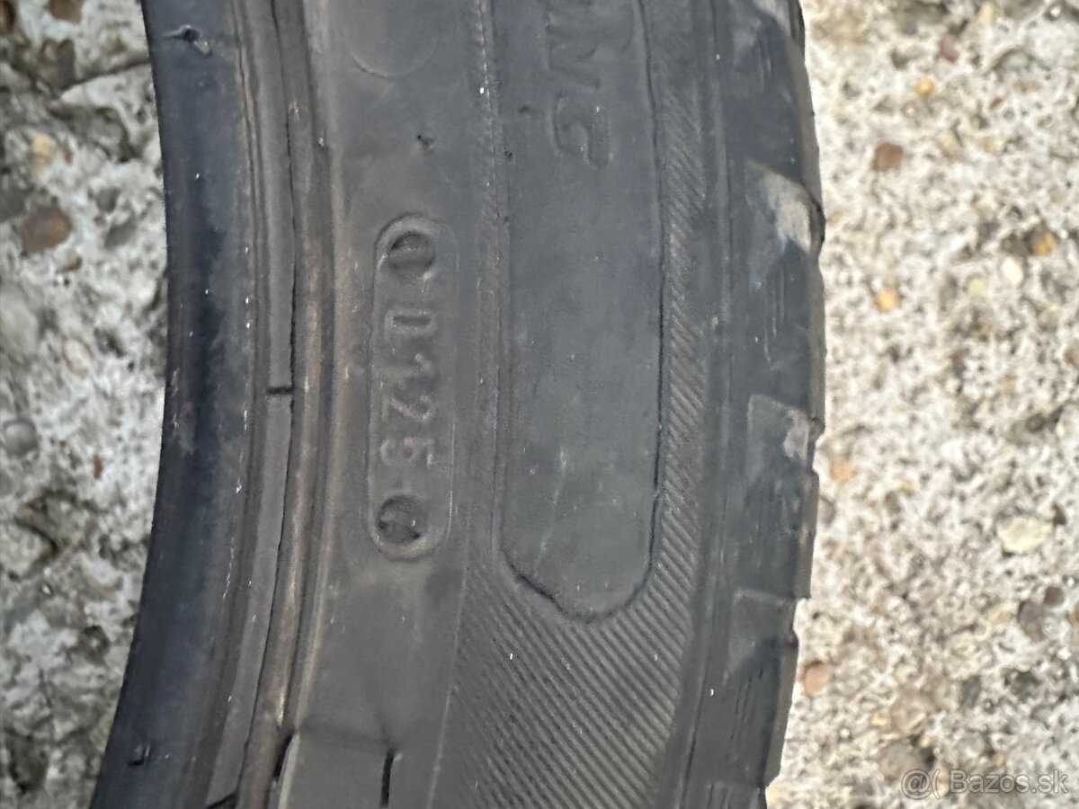 Celoročné pneumatiky 245/45 r18 - 3