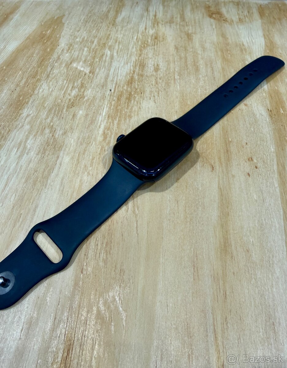 Apple watch 8 45mm - 3