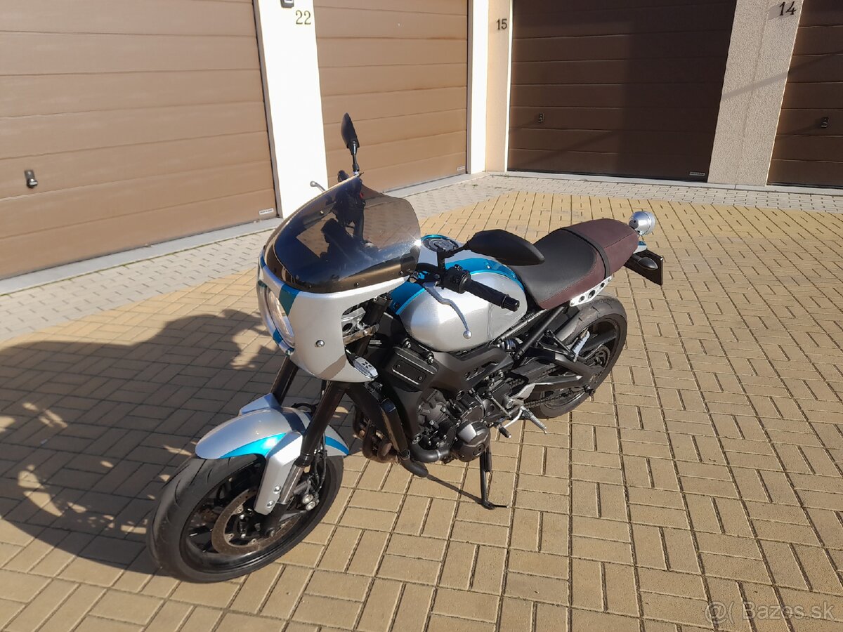 Yamaha XSR900 - 3