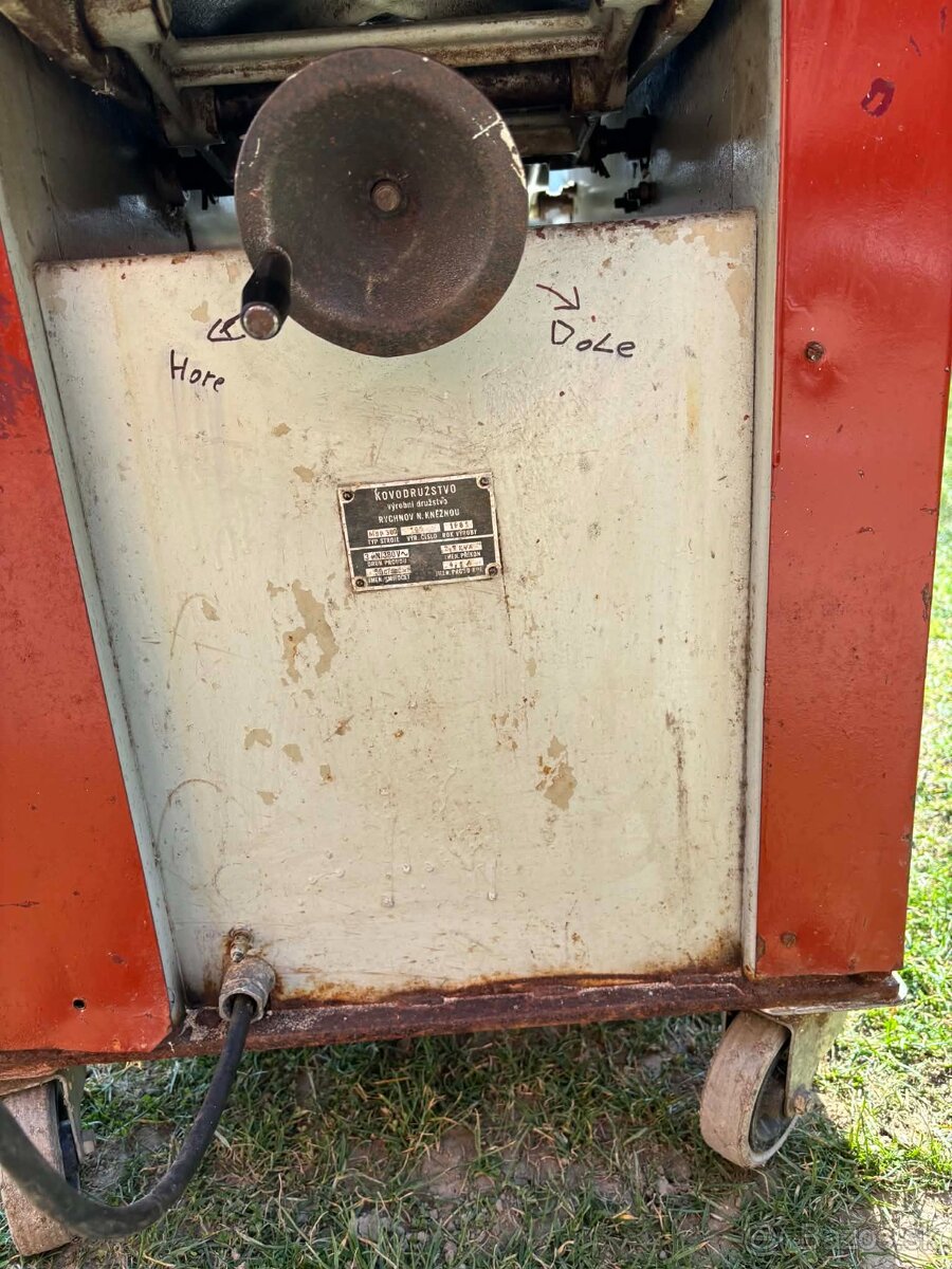 Hoblovacka s prepúštačkou MSP 300 - 3