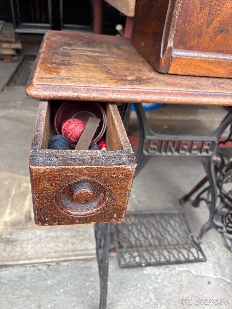 Šiaci stroj Singer - 3