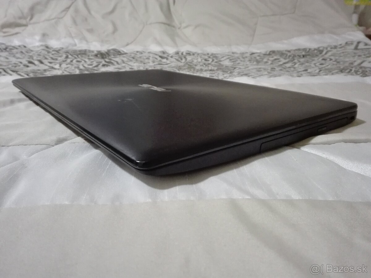 Asus X553. 4-Jadro. SSD 128 GB. Nová 8 GB RAM. - 3