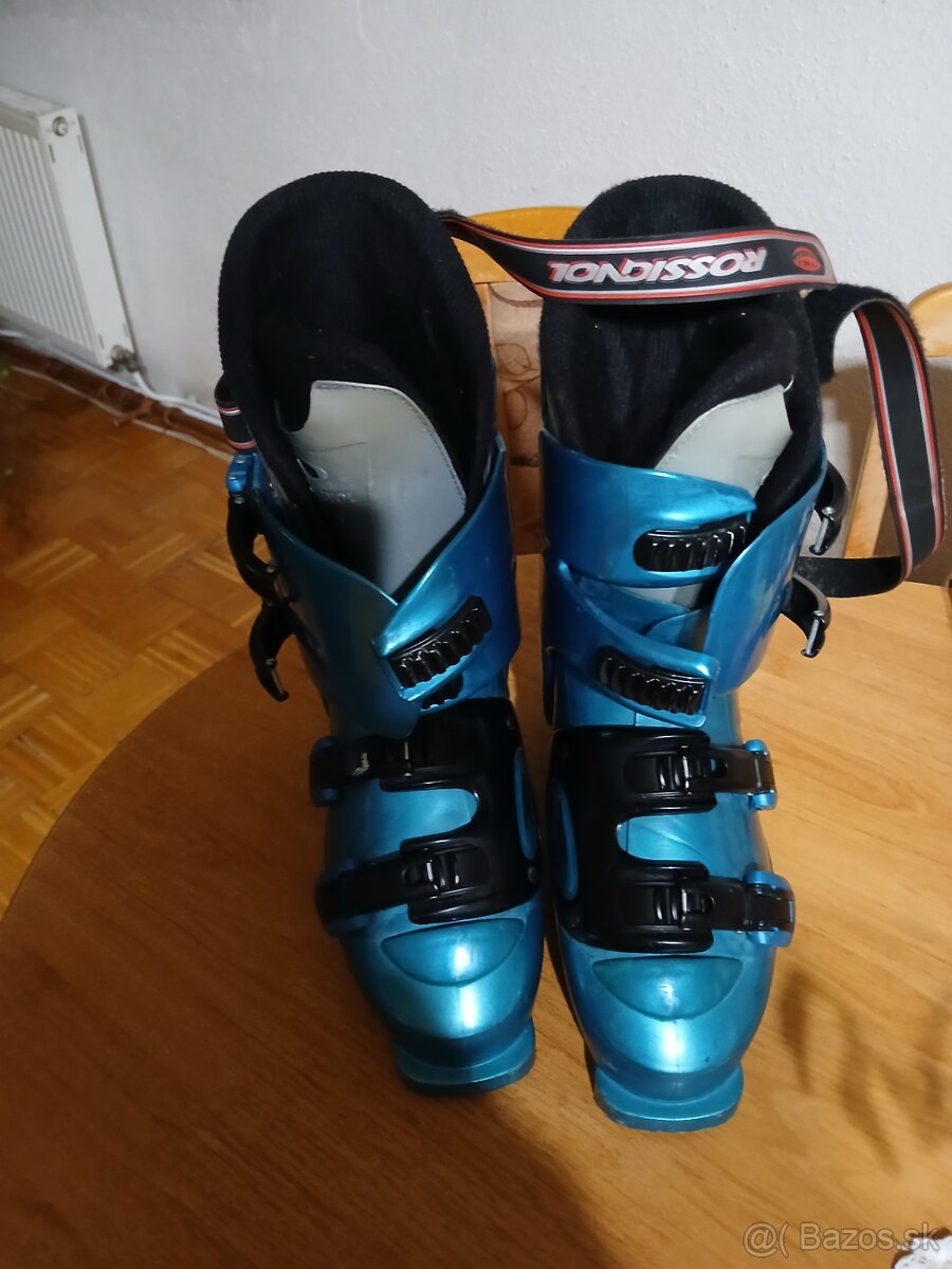 Predam lyžiarsku výstroj Rossignel aj s topánkami - 3