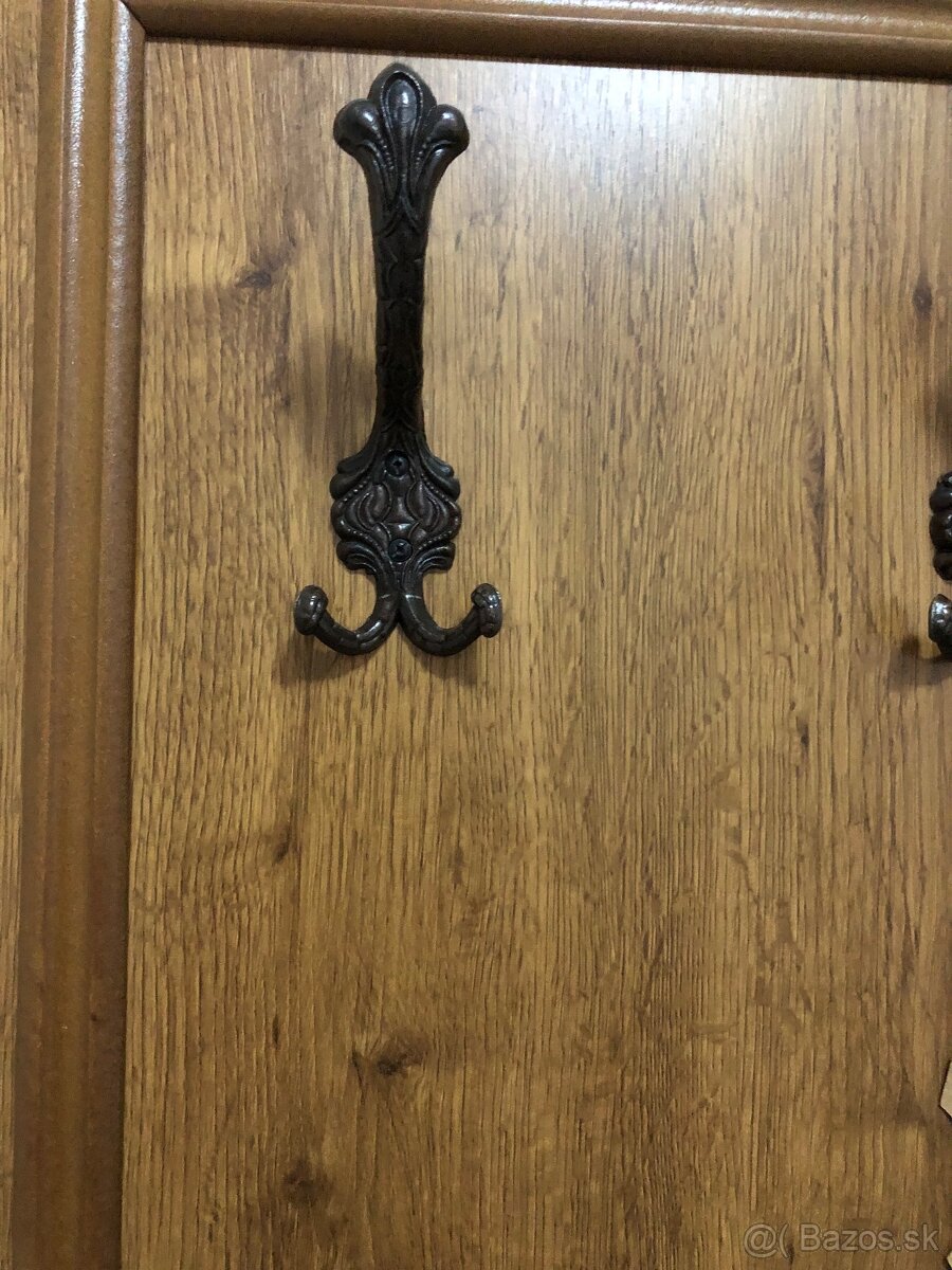 Predsieňový nábytok - 3