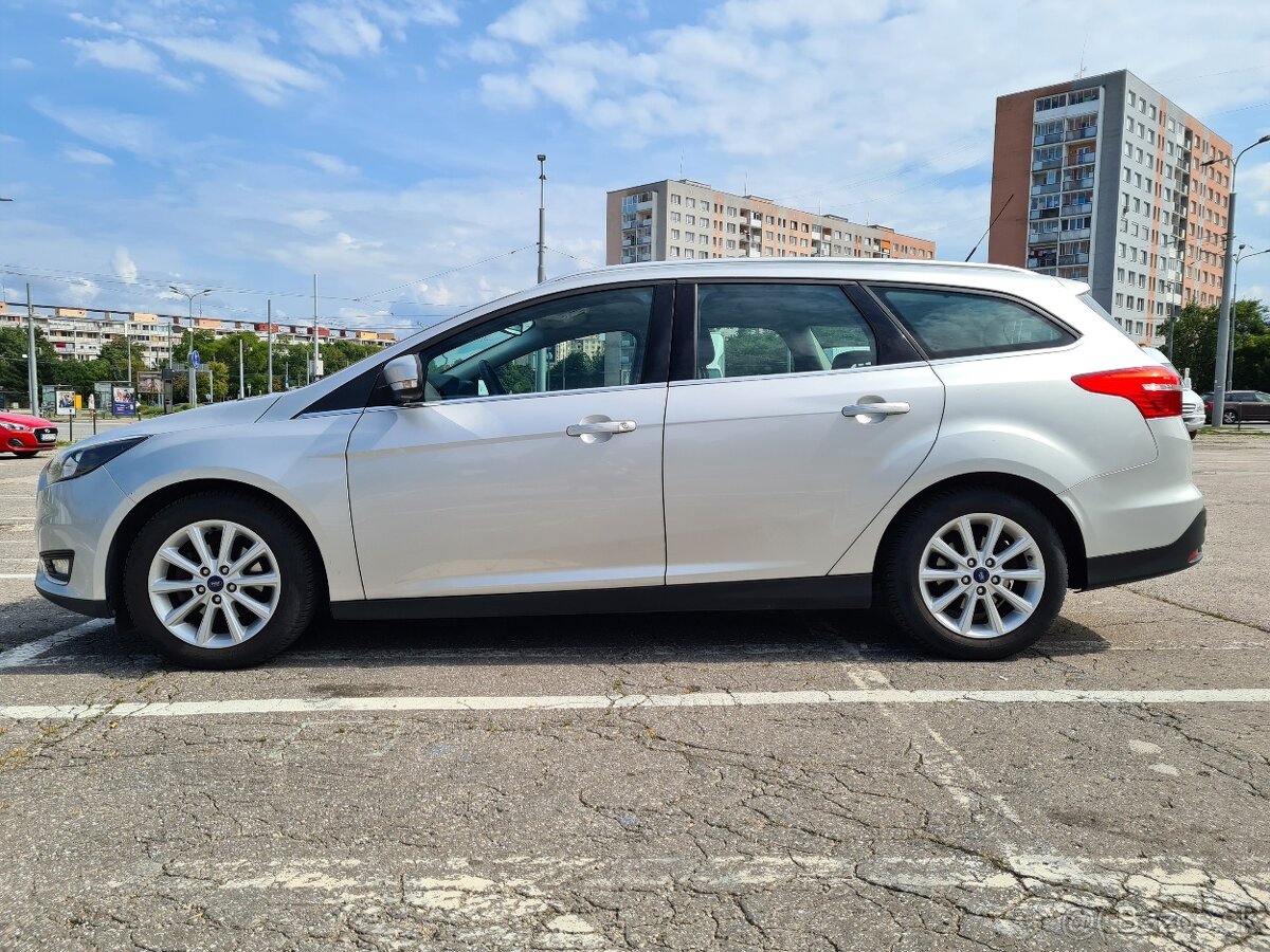 Predám Ford Focus Combi 1.5 TDCi 88Kw 120k M6 r.v. 1/2016 vo - 3