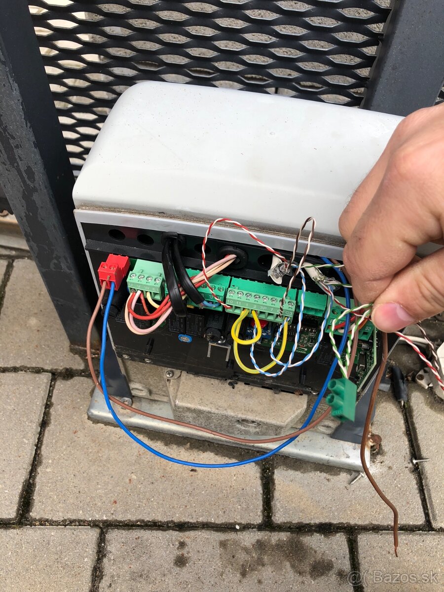 Montáž - servis- pohon - motor na brány - 3