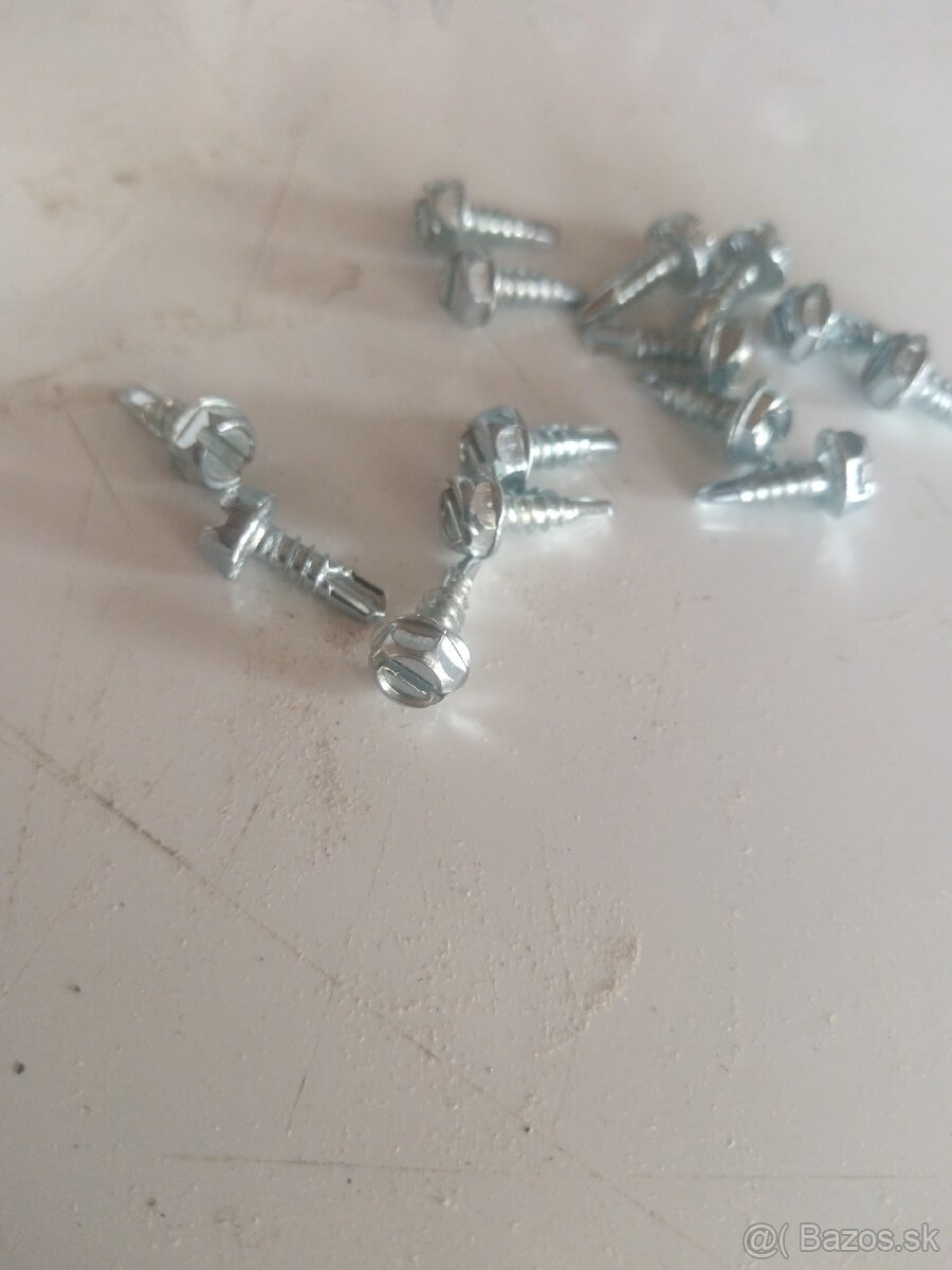 sroby na sadrokarton - 3