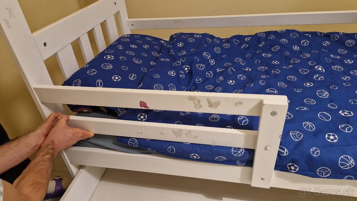 Detska posteĺ - 3