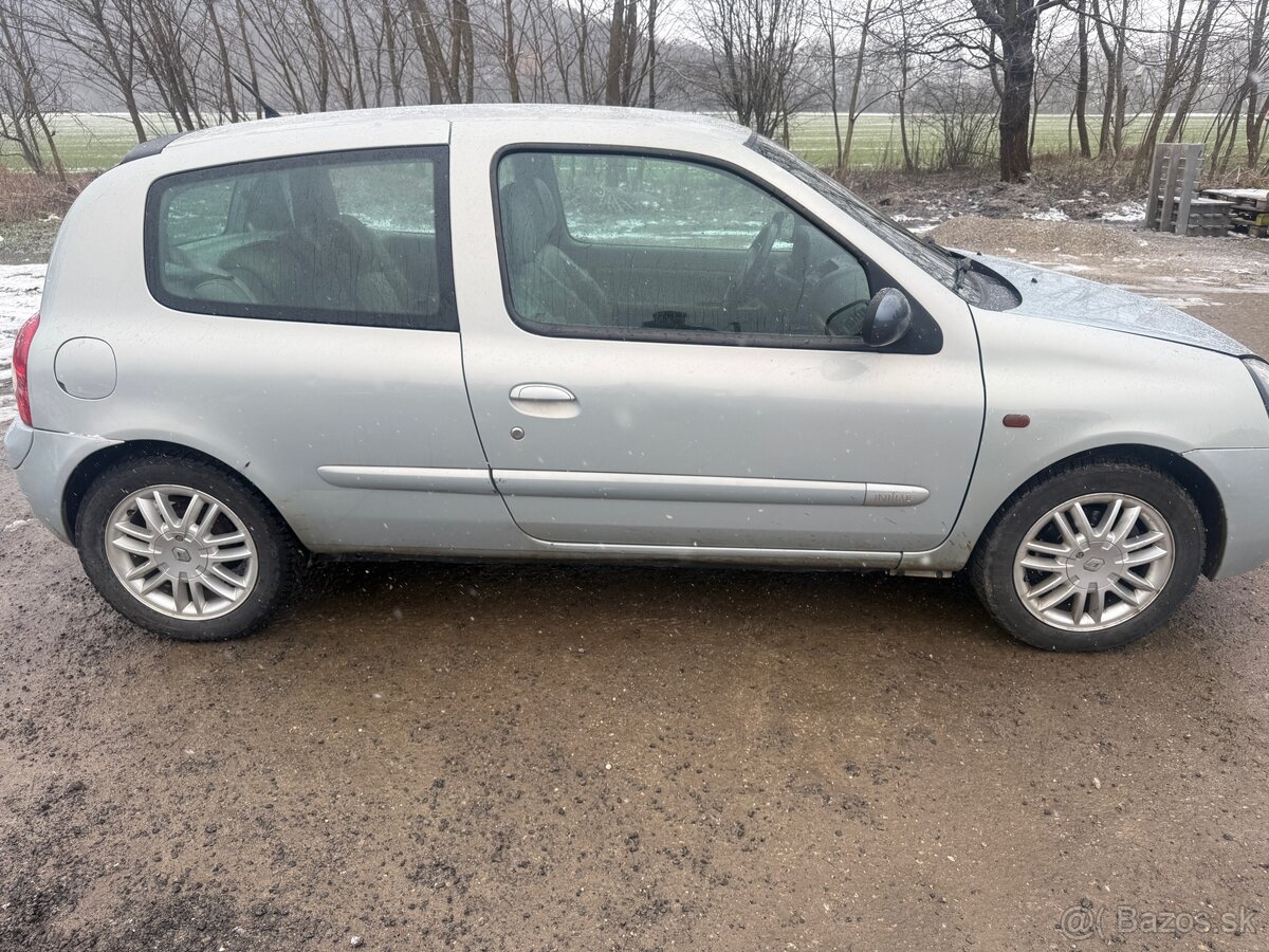 Renault Clio - 3
