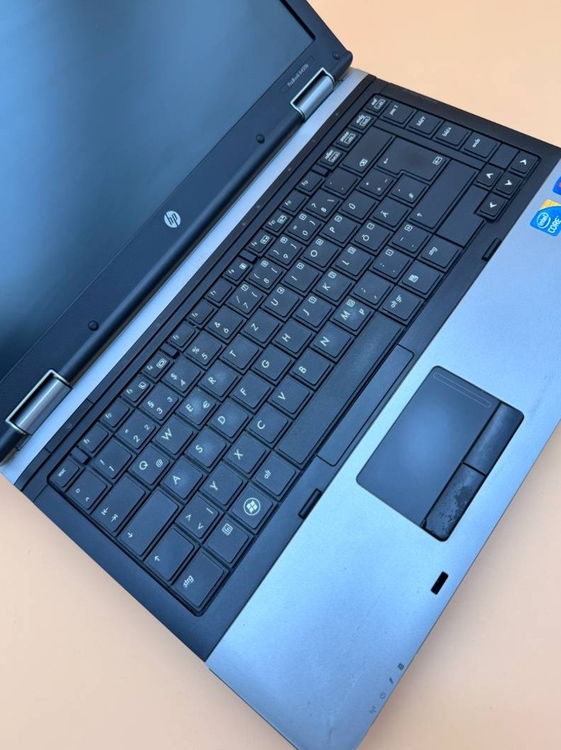 Notebook 14" HP.Intel i5-M520 2x2,40GHz.8gb ram.240gb SSD - 3