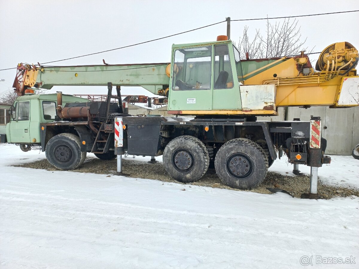 Tatra AD 28 autožeriav - 3