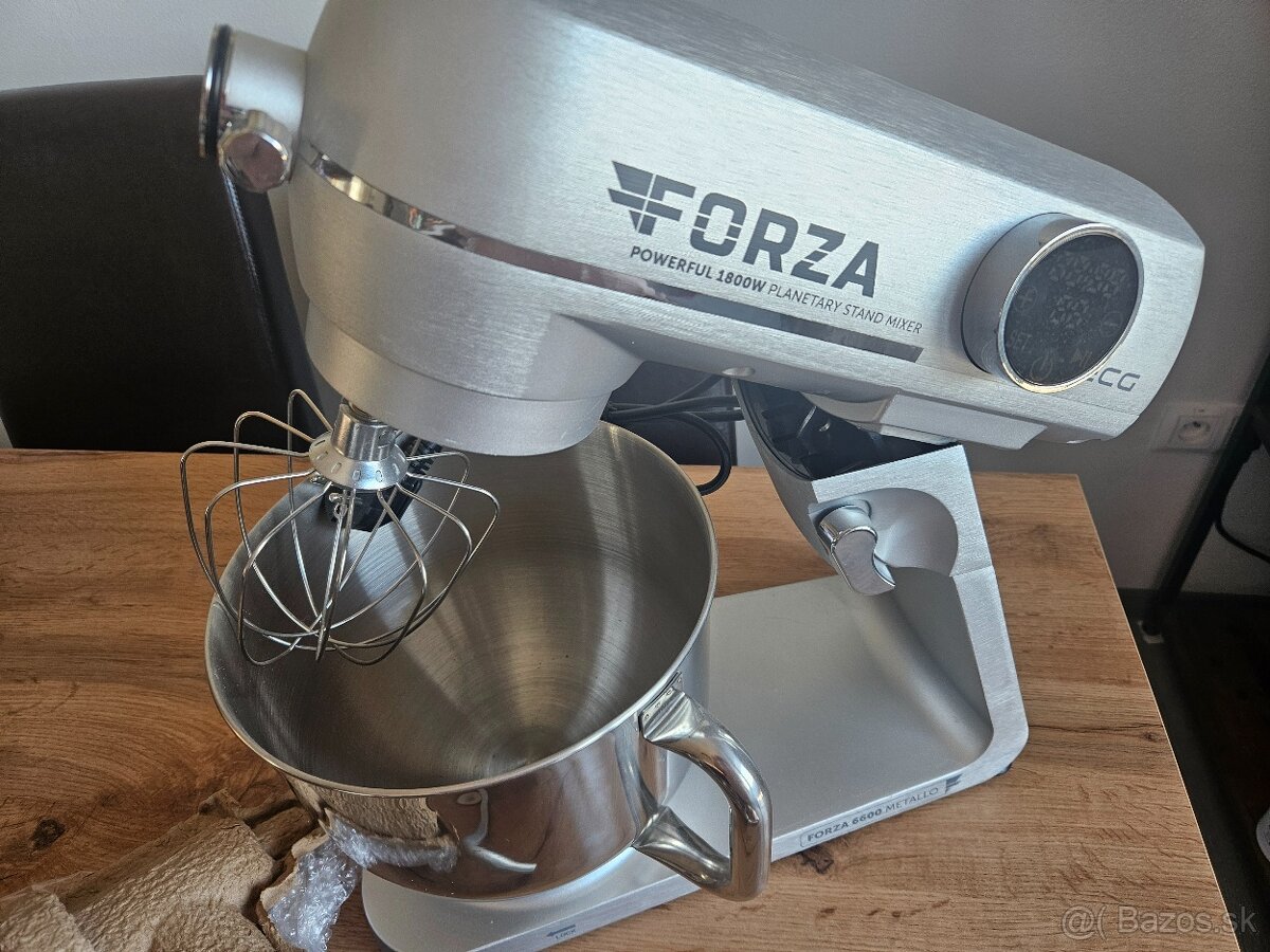 Kuchynský robot - 3