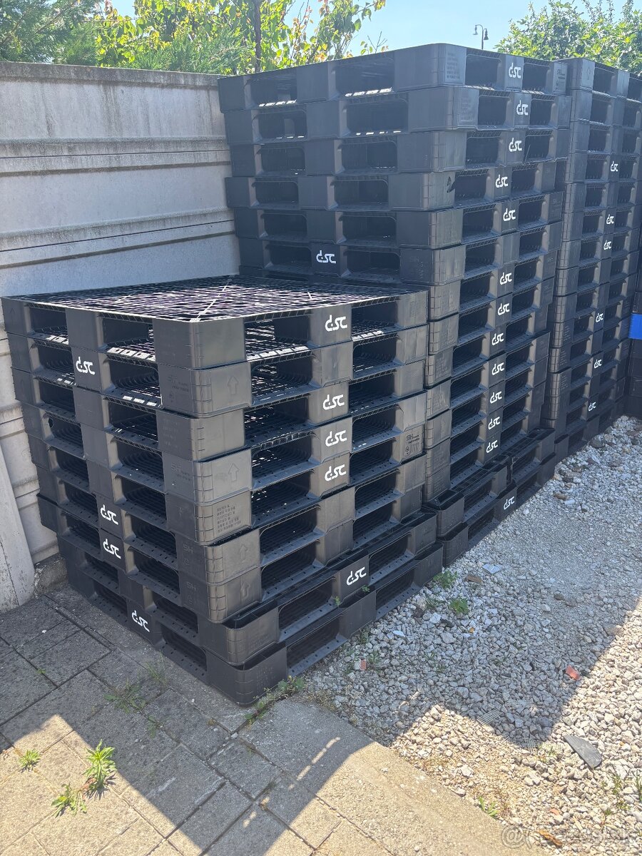 Predám plastové palety SEREĎ - 3