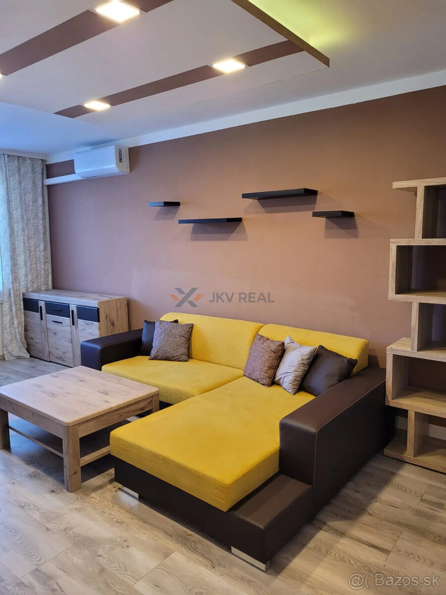 Na prenájom krásny zrekonštruovaný 3-izbový byt - 3