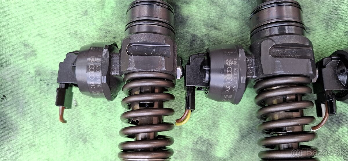 038130073AG Vstrekovače VW Group - 3