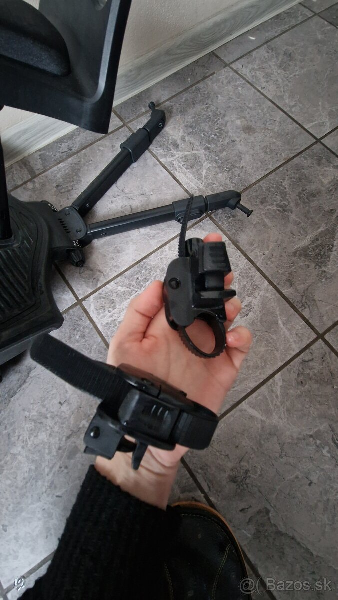 Stúpadlo so sedadlom ku kočíku - 3