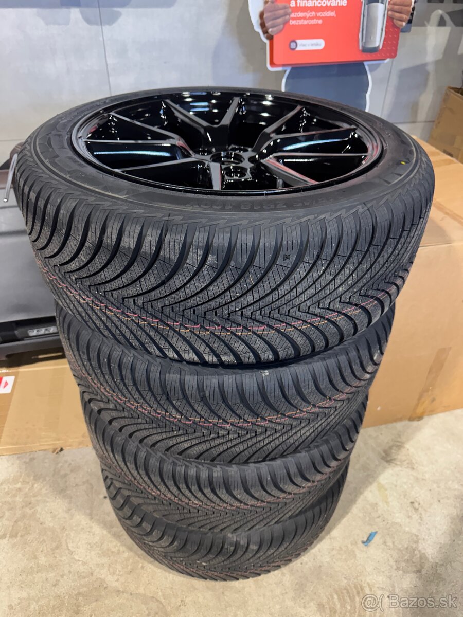 Tesla Model 3 po renovacii - 3