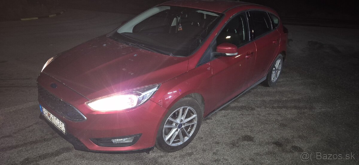 Predám Ford focus - 3