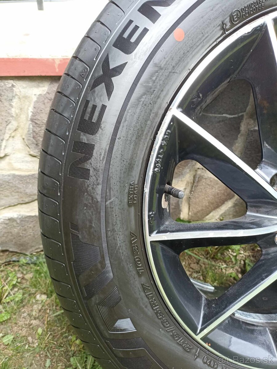 Kolesa 215/65 R17 - 3