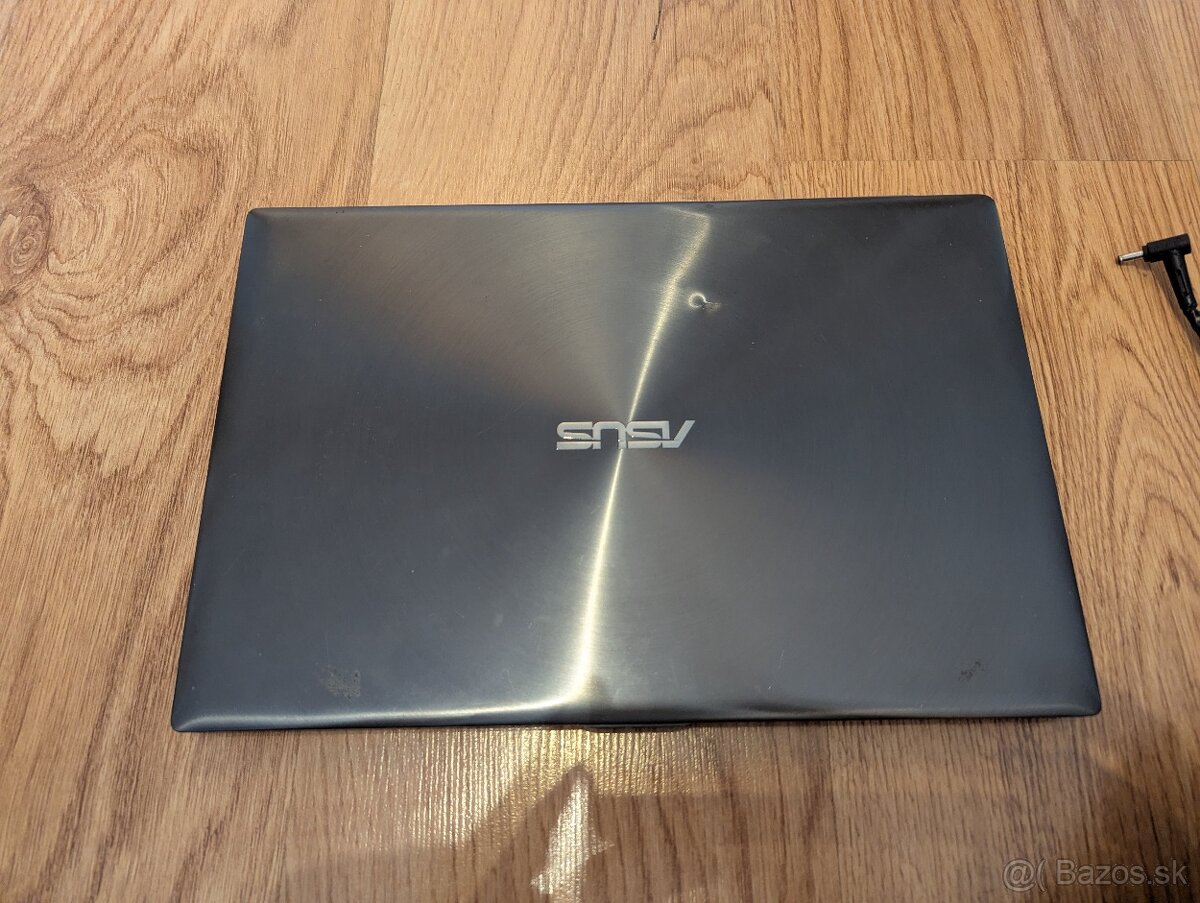 ASUS Zenbook – i5 / 6GB RAM / 512GB SSD / NVIDIA - 3