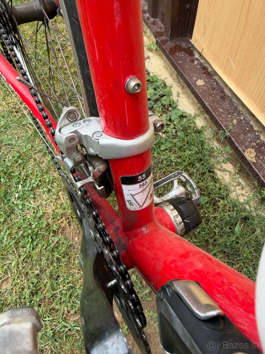 Cestný bicykel DEMA - 3