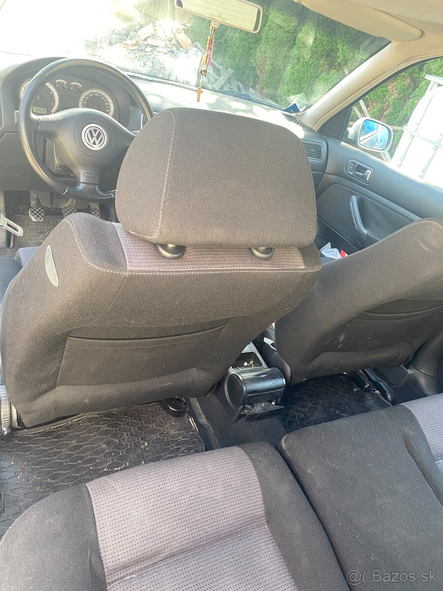 Predám volkswagen golf - 3