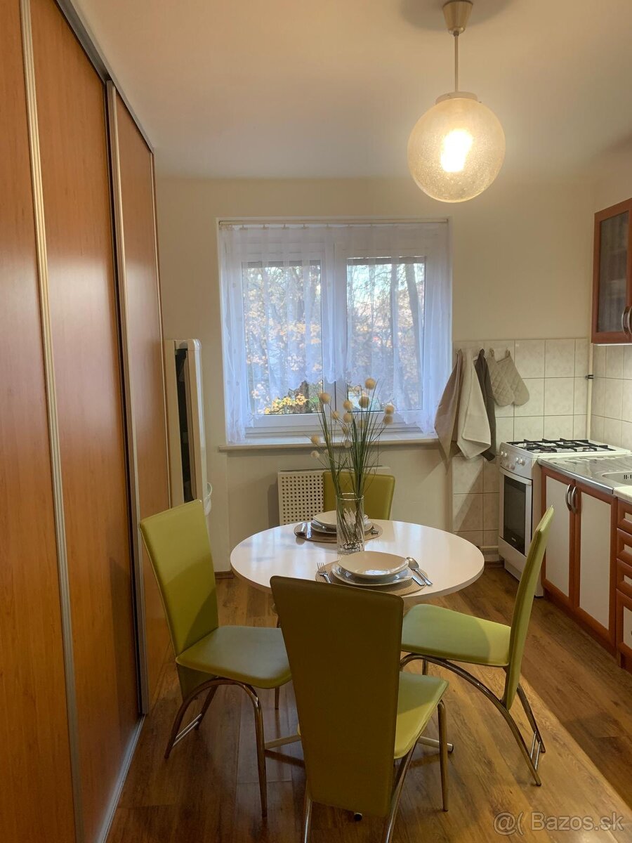 Prenájom 2-izbový byt Banská Bystrica - 3