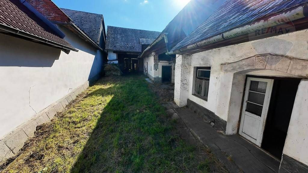 EXKLUZÍVNE PREDAJ domu v centre obce Dobrá Niva - 3