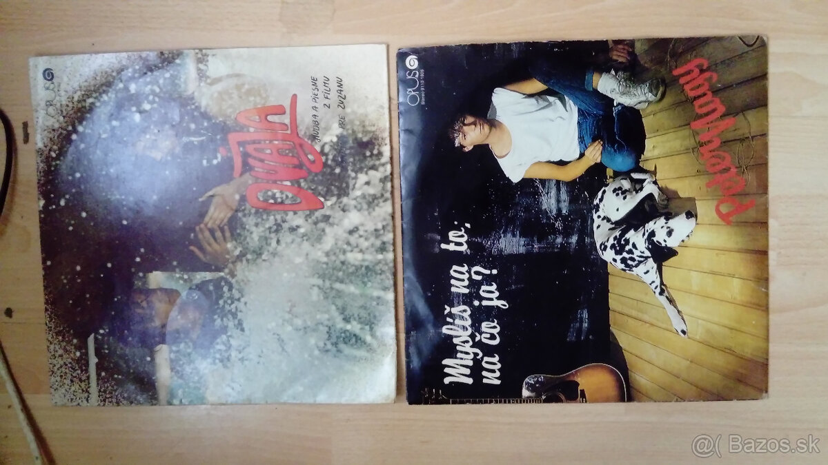 Retro gramofón tesla - 3