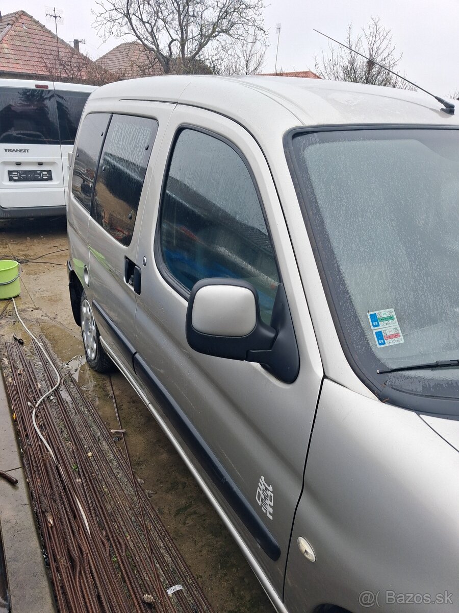 Predám Peugeot partner 1.6hdi - 3