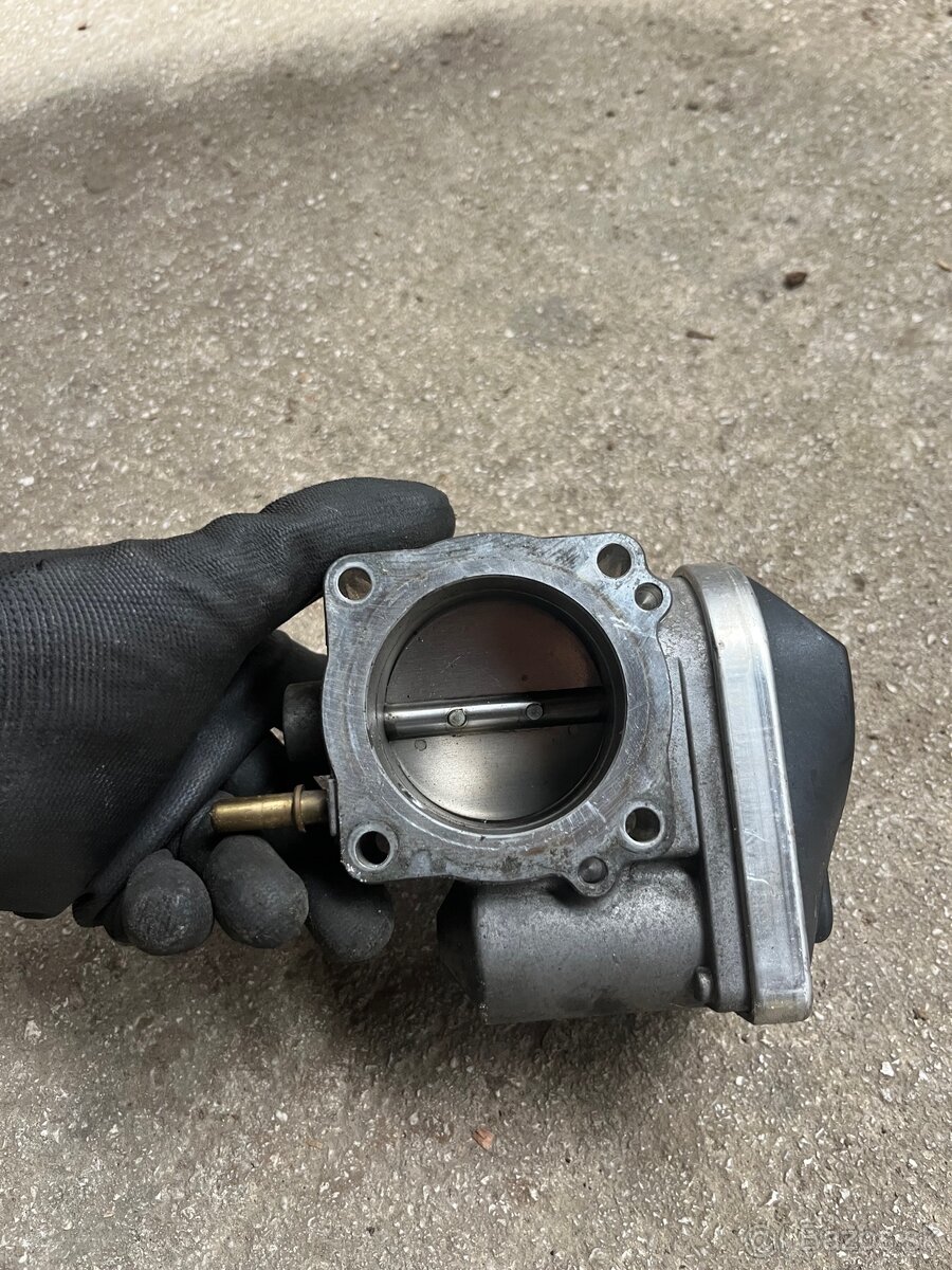 skrtiaca klapka renault - 3