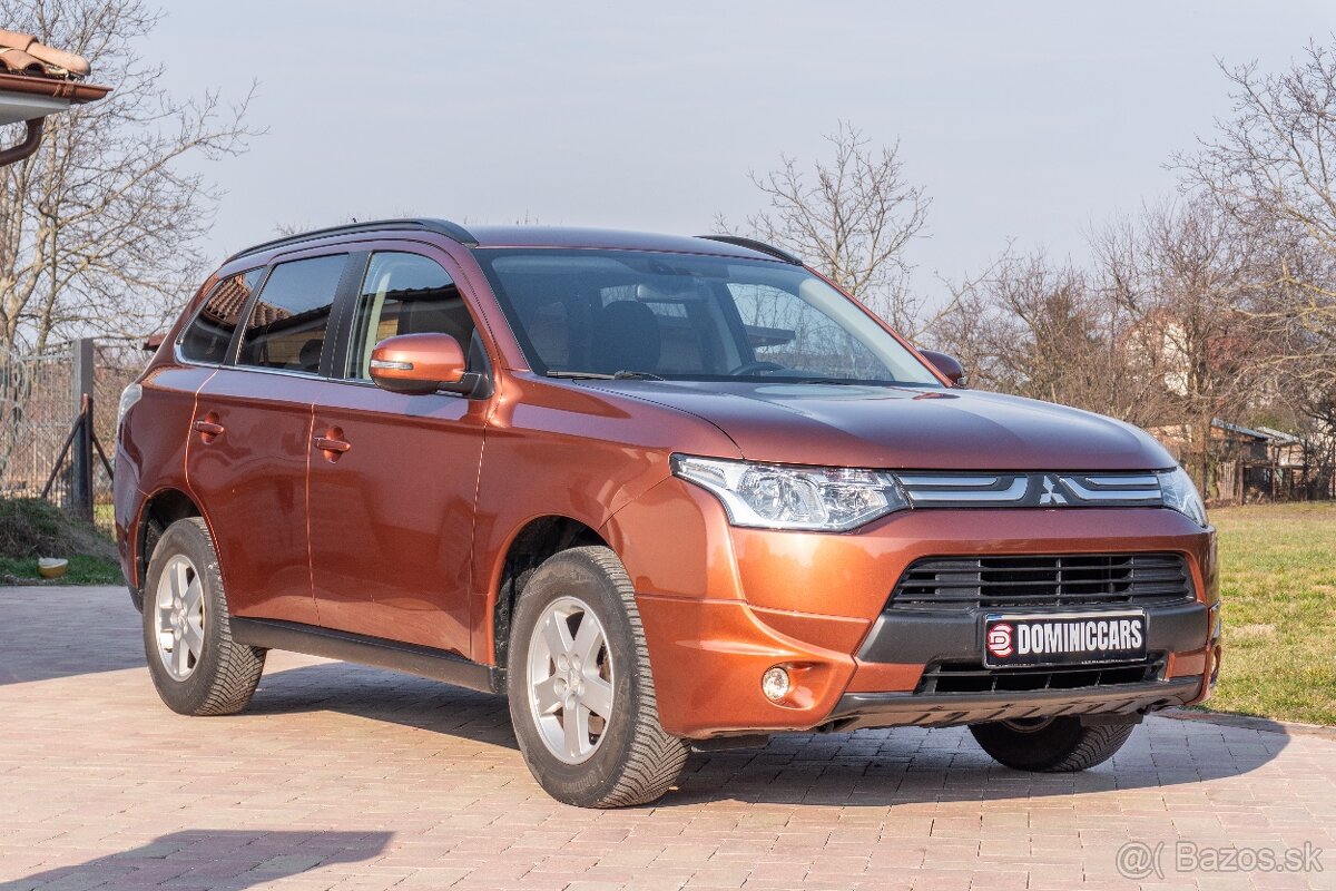 Mitsubishi Outlander 2.0 MIVEC 4x4 automat - 3