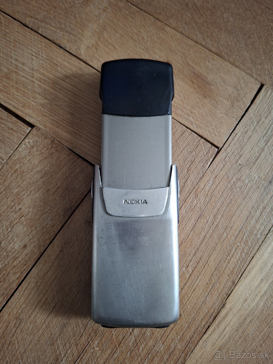 Predám NOKIA 8910 - 3