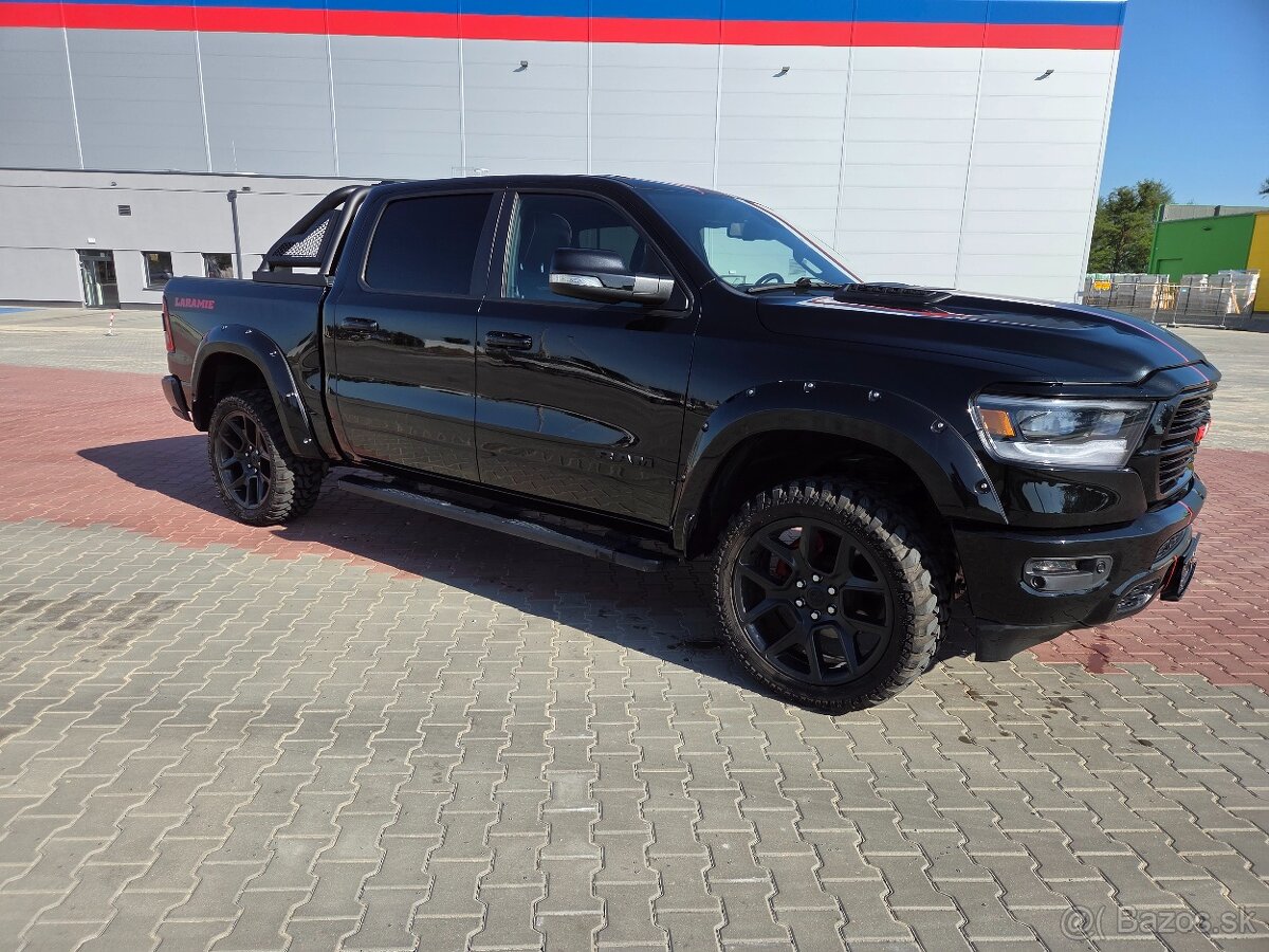DODGE RAM 5.7 4X4 LIFT 2 CALE OFF-ROAD ROLL BAR