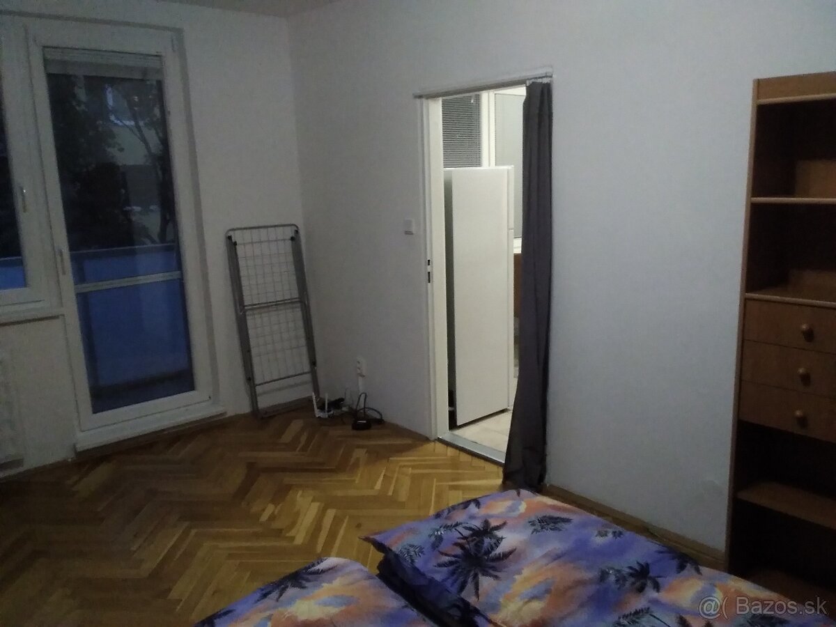 BYT na prenájom - 3