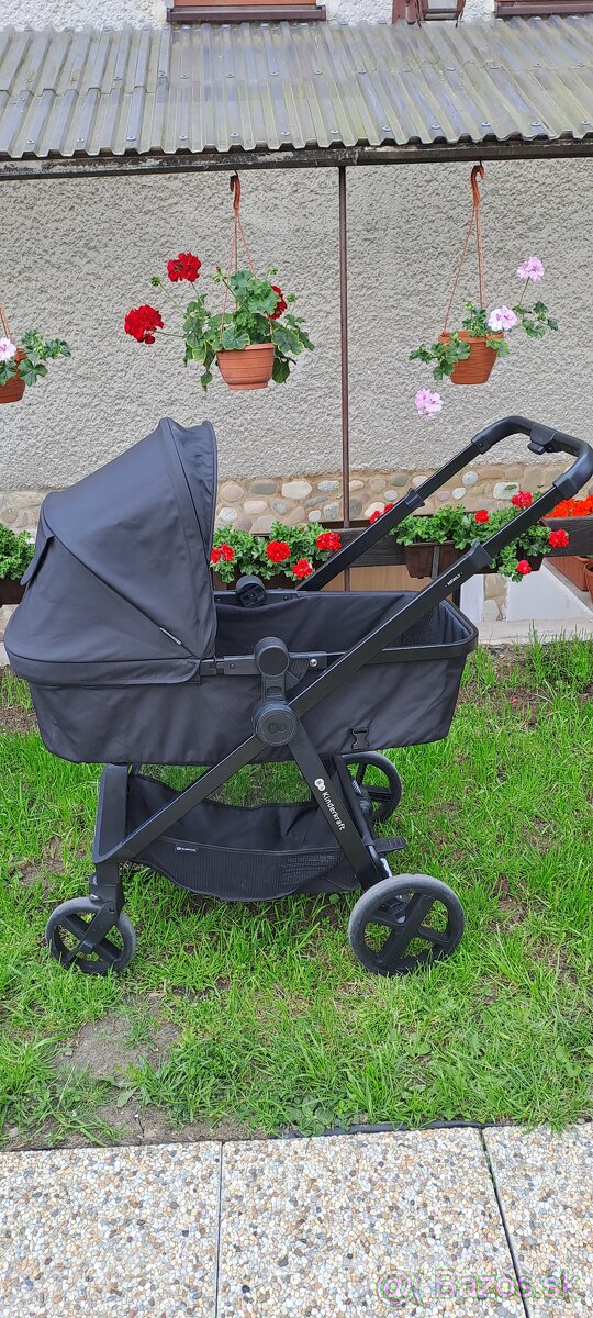 Kocik, sutosedacka, stojan. - 3