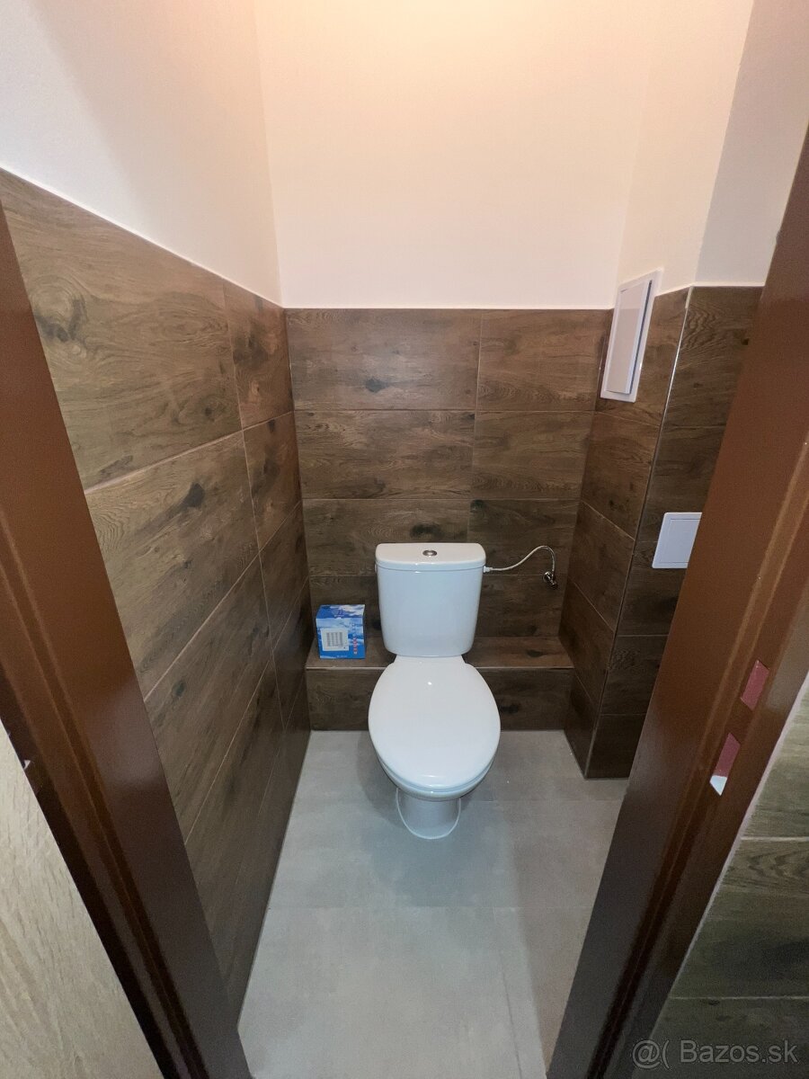 Obchodný priestor na prízemí - 3