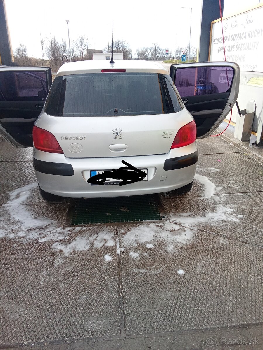 Peugeot 307 - 3