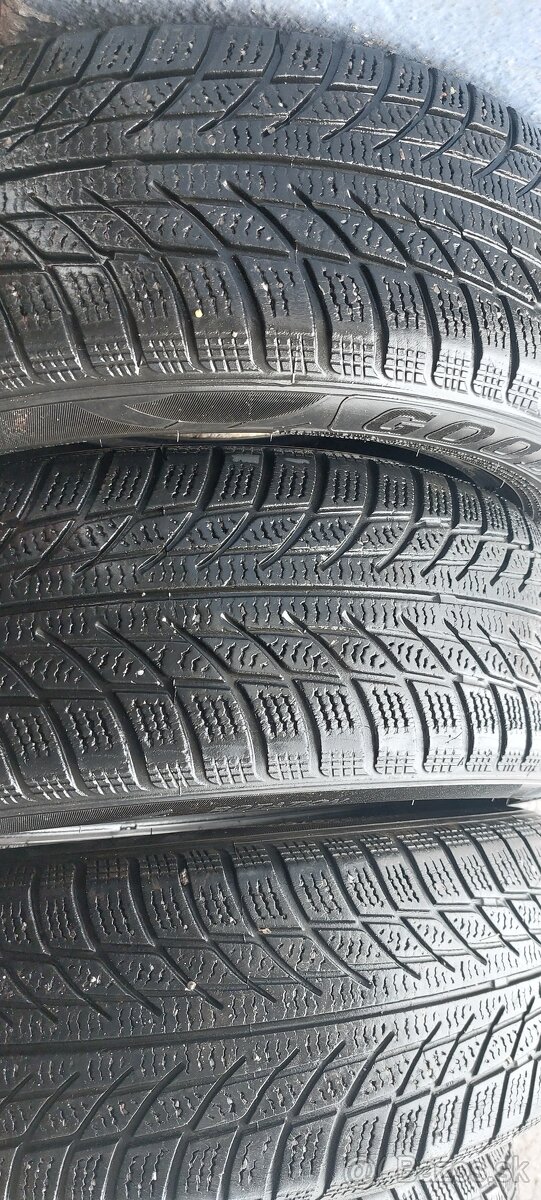 185/60 R15 - 3